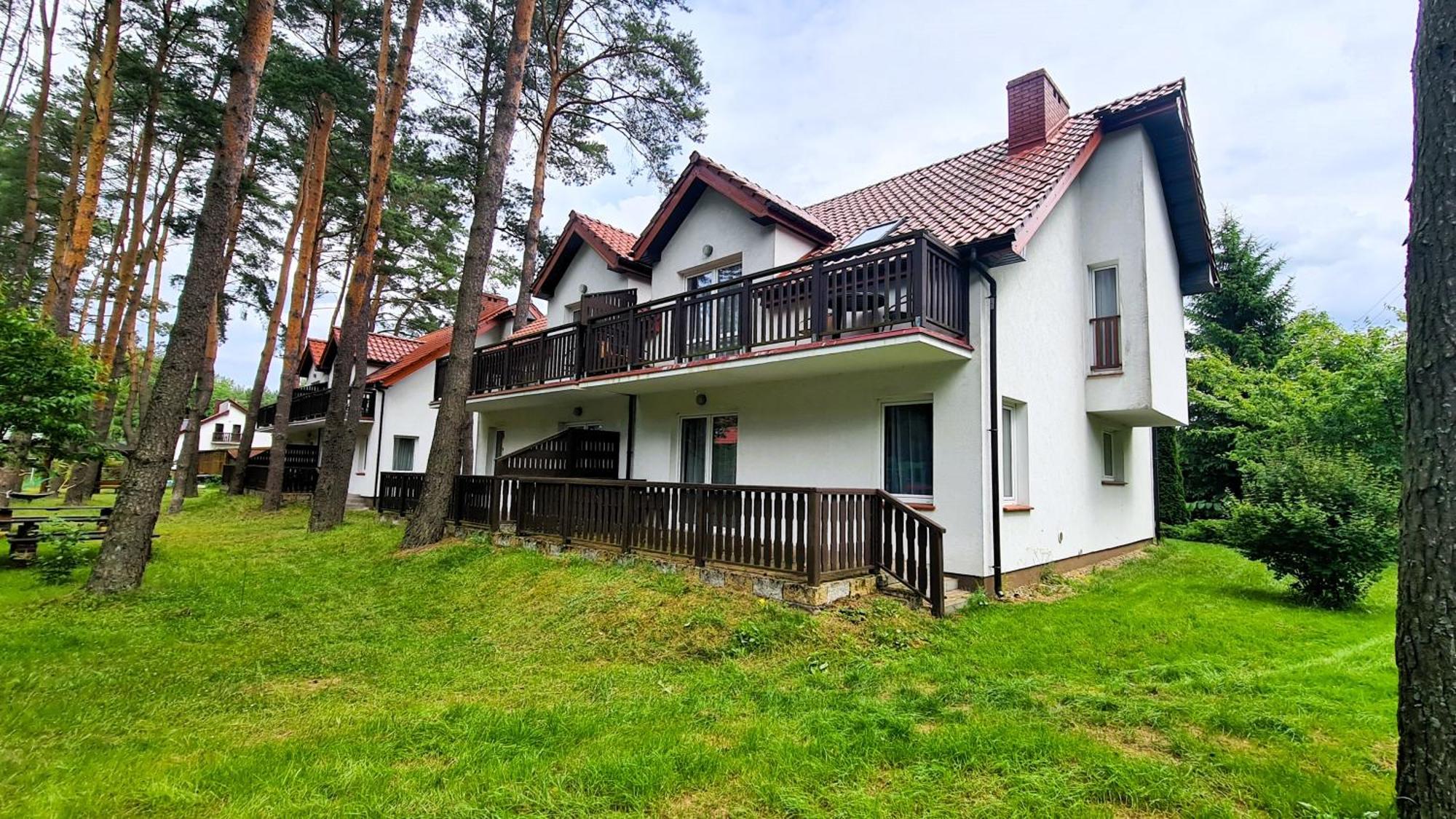 Osrodek Nad Jeziorem - Radew Rosnowo Eksteriør billede